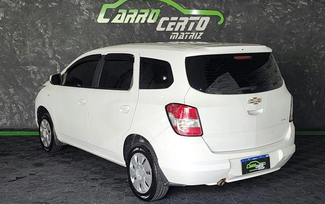 imagem-https://www.socarrao.com.br/sc-vehicle-images-prod/4433999/1792780265244-8564827_10_B_062dfd194e.jpeg