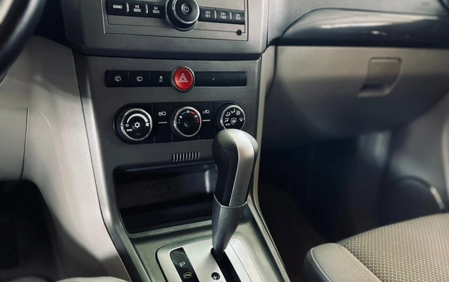 imagem-https://www.socarrao.com.br/sc-vehicle-images-prod/4434025/1792780430037-a635802c-43f9-4892-9117-25f5ce08b3e0.jpg
