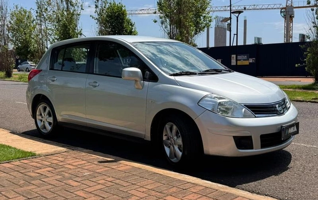 imagem-https://www.socarrao.com.br/sc-vehicle-images-prod/4434124/1792780745457-8585840_5_B_c4d0c963d2.jpeg