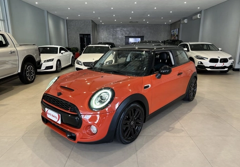Mini COOPER 2019 Laranja — foto 1 de 3