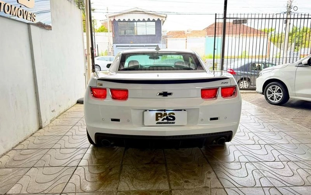 imagem-https://www.socarrao.com.br/sc-vehicle-images-prod/4434152/1792782747732-8600412_8_B_e1eaeca001.jpeg