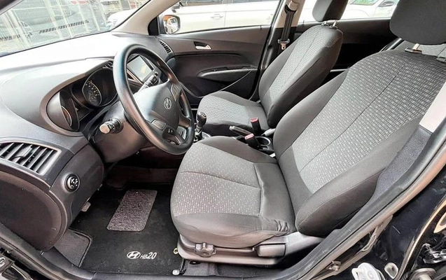 imagem-https://www.socarrao.com.br/sc-vehicle-images-prod/4434188/1792780901803-8601147_4_B_e76052f963.jpeg