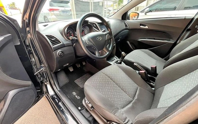 imagem-https://www.socarrao.com.br/sc-vehicle-images-prod/4434188/1792780901803-8601147_6_B_82797e622d.jpeg
