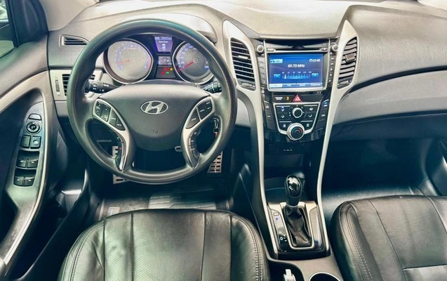 imagem-https://www.socarrao.com.br/sc-vehicle-images-prod/4434230/1792780999796-8592622_8_B_e8ce806d29.jpeg