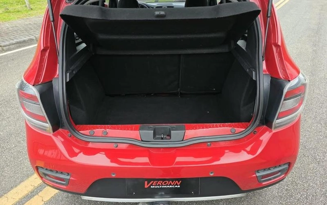 imagem-https://www.socarrao.com.br/sc-vehicle-images-prod/4434316/1792782993100-8493752_19_B_9ba0e58b40.jpeg
