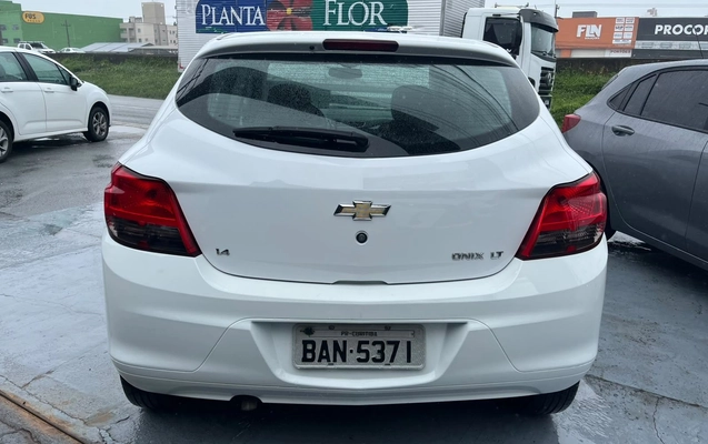 imagem-https://www.socarrao.com.br/sc-vehicle-images-prod/4434342/1792781323309-3558728750514a5299182a112aabc8f8_1792780770700.jpg