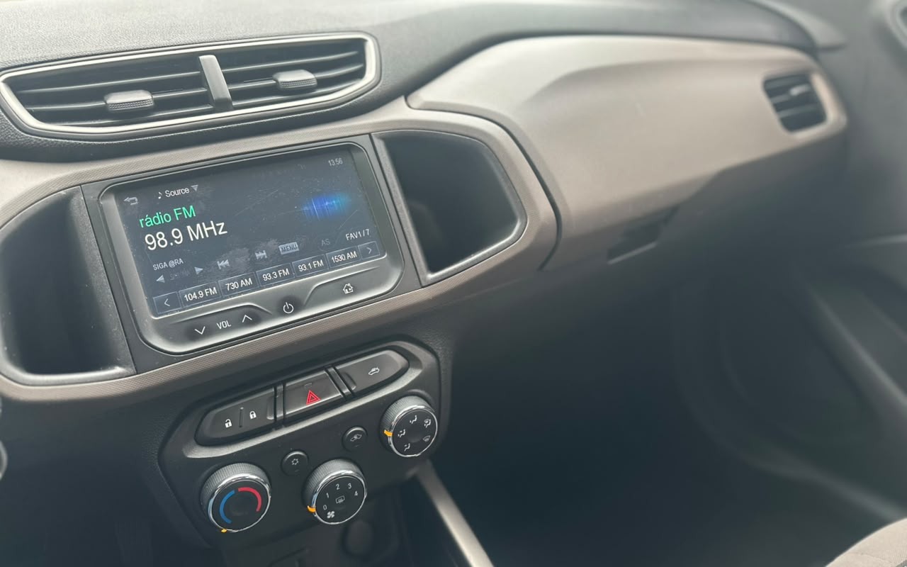 imagem-https://www.socarrao.com.br/sc-vehicle-images-prod/4434351/1792781470354-V2hhdHNBcHAgSW1hZ2UgMjAyNi0xMC0yMyBhdCAxNC4wMy4zOSAoMSkuanBlZw.jpeg