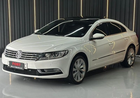 Volkswagen Passat 2015 Branco — foto 1 de 3