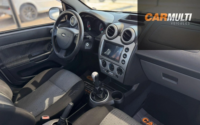 imagem-https://www.socarrao.com.br/sc-vehicle-images-prod/4434379/1792781649741-0a6dab08d0b24628acf3f3e38ee0af74_1792781378713.jpg