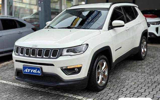 imagem-https://www.socarrao.com.br/sc-vehicle-images-prod/4434384/1792786824680-90b3a614-9551-496e-a79d-6870700f8321.jpg