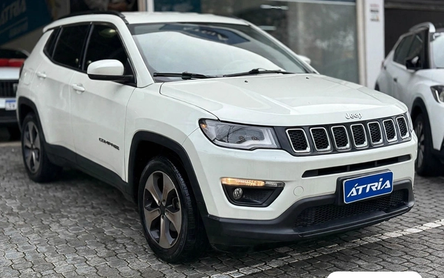 imagem-https://www.socarrao.com.br/sc-vehicle-images-prod/4434384/1792786824685-48010298-23e8-43b9-b87b-1a15c018ad16.jpg