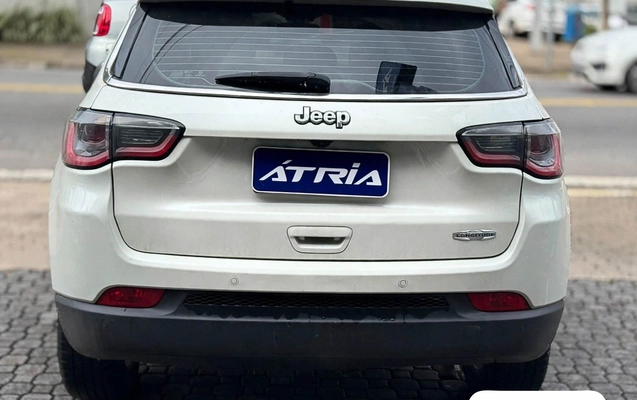 imagem-https://www.socarrao.com.br/sc-vehicle-images-prod/4434384/1792786824687-87d7537a-6d35-42c8-b07c-6f0e78d27d51.jpg