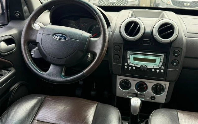 imagem-https://www.socarrao.com.br/sc-vehicle-images-prod/4434409/1792781871773-8601266_0_B_f08bc36063.jpeg