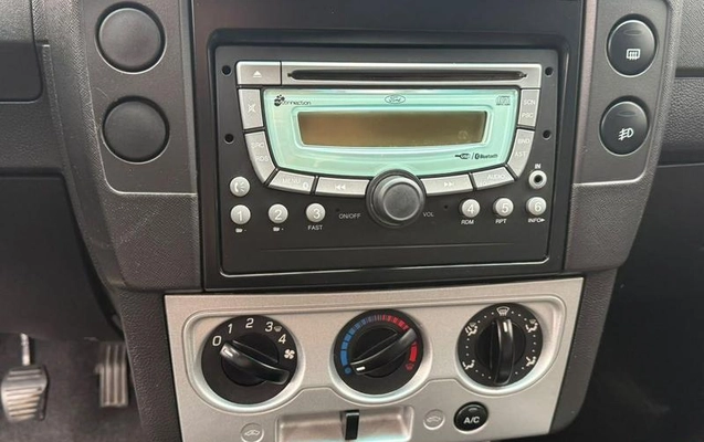 imagem-https://www.socarrao.com.br/sc-vehicle-images-prod/4434409/1792781871780-8601266_5_B_3f03338e38.jpeg