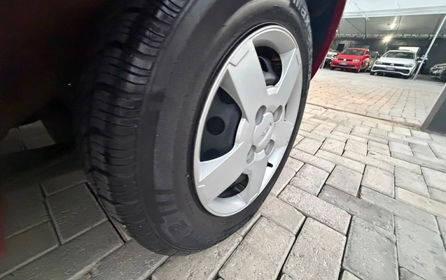 imagem-https://www.socarrao.com.br/sc-vehicle-images-prod/4434449/1792782044598-003_121d0d12682c9663c43175897bfa419e.jpg