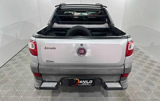 imagem-https://www.socarrao.com.br/sc-vehicle-images-prod/4434492/1792782493699-8_021654.jpg