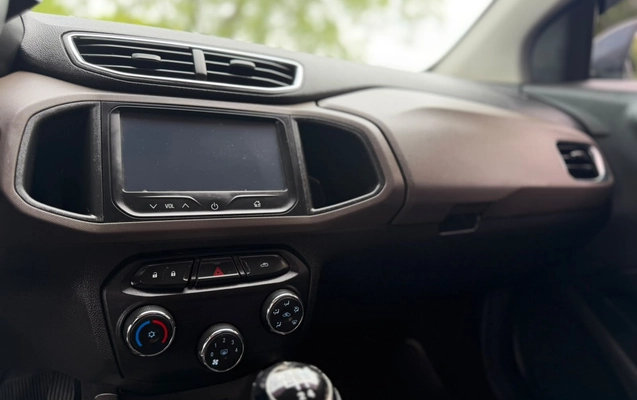 imagem-https://www.socarrao.com.br/sc-vehicle-images-prod/4434506/1792788947464-6c9c7ad7-ca46-40d8-81d2-2b771f5d4397.jpg