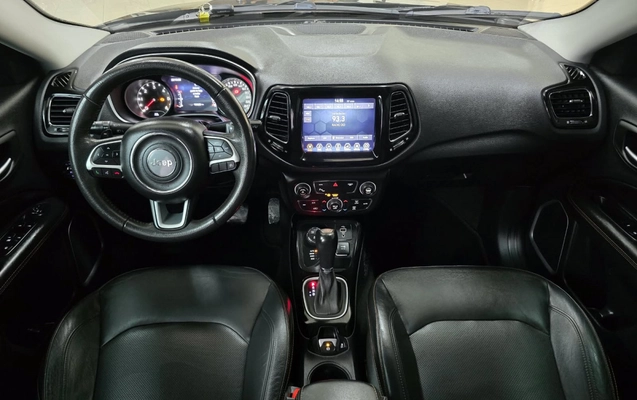 imagem-https://www.socarrao.com.br/sc-vehicle-images-prod/4434512/1792782569483-TsFwTQ7TlTyCqhXJBTemb6D7AGA01VEF.jpg