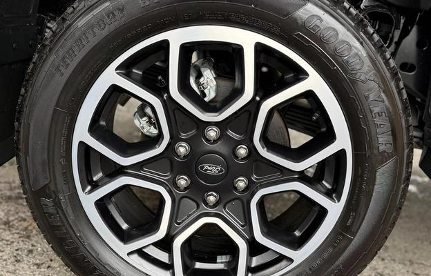 imagem-https://www.socarrao.com.br/sc-vehicle-images-prod/4434536/1792782742228-8595397_10_B_050161f995.jpeg