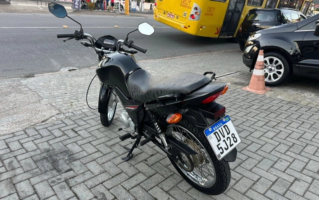 imagem-https://www.socarrao.com.br/sc-vehicle-images-prod/4434539/1792782758999-112a0d27-0277-40ab-b9d4-9970b7b09ce2.jpeg
