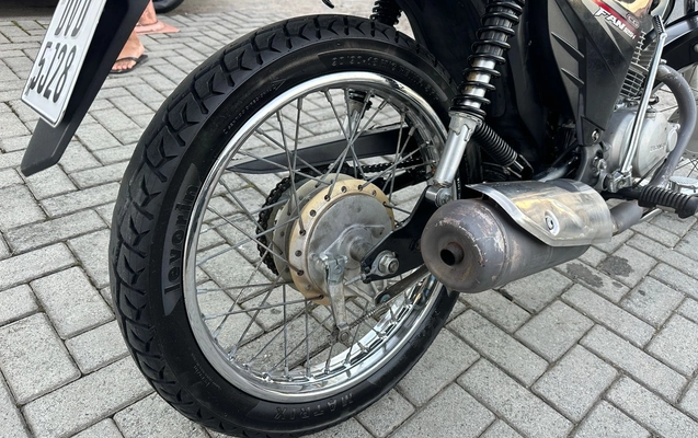 imagem-https://www.socarrao.com.br/sc-vehicle-images-prod/4434539/1792782759005-bad2d4d6-7b85-43f9-82ae-9fedb534c2ad.jpeg