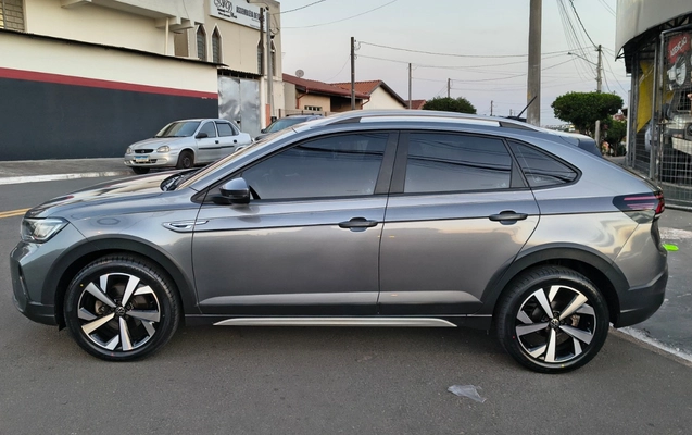 imagem-https://www.socarrao.com.br/sc-vehicle-images-prod/4434543/1792782781980-SU1HXzIwMjYwODIwXzE3NTcwNjQzOV9IRFJ-Mi5qcGc.jpg