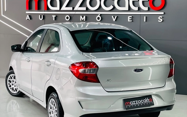 imagem-https://www.socarrao.com.br/sc-vehicle-images-prod/4434549/1792782816807-003_1fdac32d37230ff35f4b33e8a55639cf.jpg