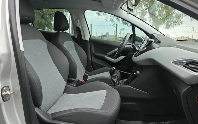 imagem-https://www.socarrao.com.br/sc-vehicle-images-prod/4434555/1792785296397-8572254_7_B_6252820a4a.jpeg