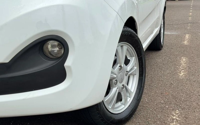 imagem-https://www.socarrao.com.br/sc-vehicle-images-prod/4434579/1792782998569-8204589_13_B_ed48b7dfdb.jpeg