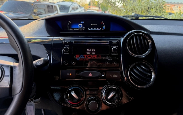 imagem-https://www.socarrao.com.br/sc-vehicle-images-prod/4434616/1792783408885-9962a10564d84802a0d744983bbd68c0_1792776065857.jpg