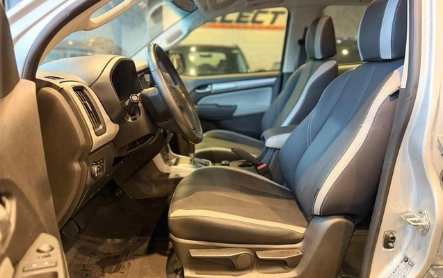 imagem-https://www.socarrao.com.br/sc-vehicle-images-prod/4434618/1792787583166-8601502_4_B_5faba8f4f8.jpeg