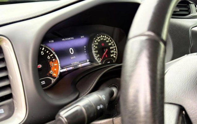imagem-https://www.socarrao.com.br/sc-vehicle-images-prod/4434636/1792783544356-8601535_4_B_14e314ba3f.jpeg