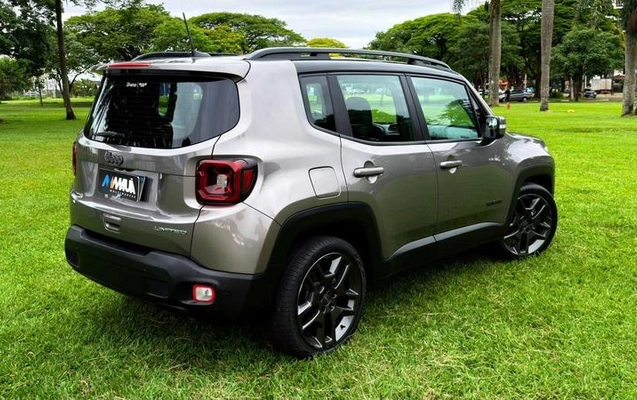 imagem-https://www.socarrao.com.br/sc-vehicle-images-prod/4434636/1792783544356-8601535_6_B_a2b49640d0.jpeg