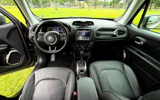 imagem-https://www.socarrao.com.br/sc-vehicle-images-prod/4434636/1792783544359-8601535_11_B_b46240e1a5.jpeg