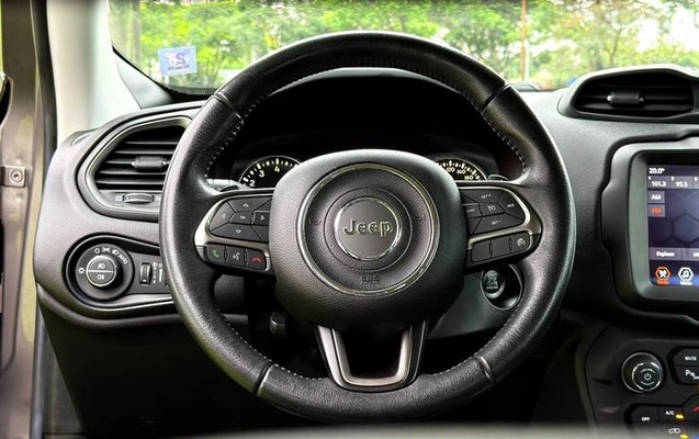 imagem-https://www.socarrao.com.br/sc-vehicle-images-prod/4434636/1792783544359-8601535_11_B_e257f1ebe3.jpeg