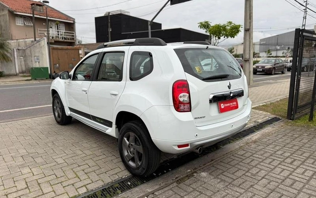 imagem-https://www.socarrao.com.br/sc-vehicle-images-prod/4434655/1792783591642-8597797_11_B_727818d6e6.jpeg