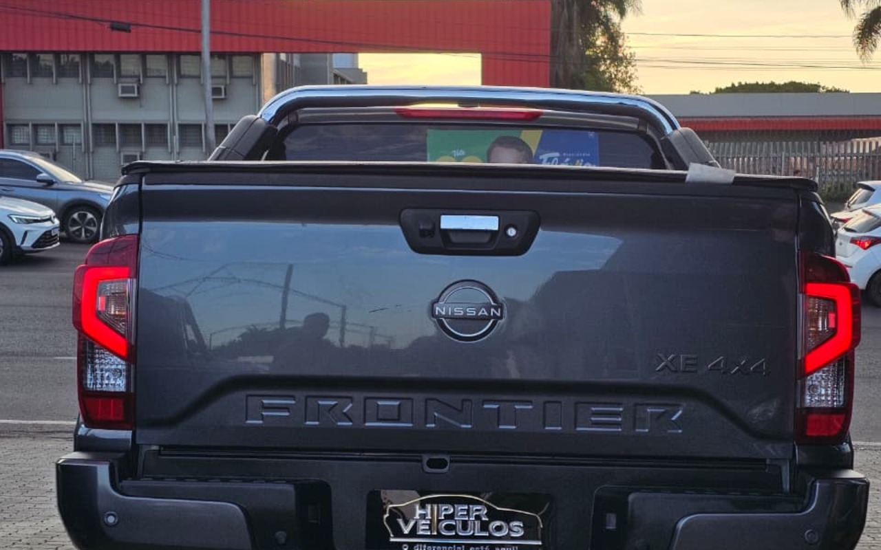 imagem-https://www.socarrao.com.br/sc-vehicle-images-prod/4434714/1792784093793-ZWZjMmQ5ODMtNDk1MC00OGZmLThjNWUtZmYyNDUwMzlmNTgyLmpwZw.jpg