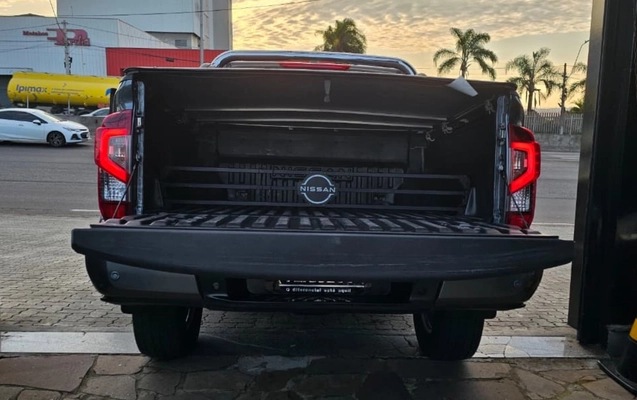 imagem-https://www.socarrao.com.br/sc-vehicle-images-prod/4434714/1792784093957-Y2Q1OWM0MDgtZWE2NC00YzZhLTg1MzYtODFjMDFmYTE4MTgwLmpwZw.jpg