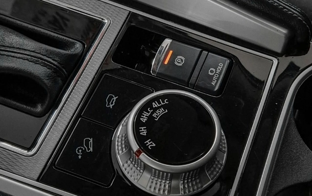 imagem-https://www.socarrao.com.br/sc-vehicle-images-prod/4434723/1792784246294-uGPkznciX7UtikPM7NHVANSWn8ZQdazI.jpg