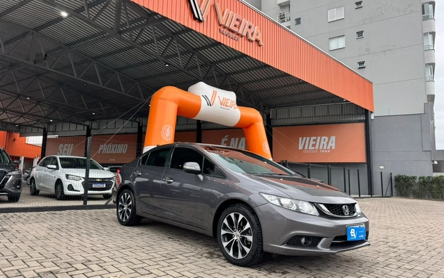 imagem-https://www.socarrao.com.br/sc-vehicle-images-prod/4434724/1792784247268-f7e65c9d-ae00-4800-89a8-275fb1a56280.jpg