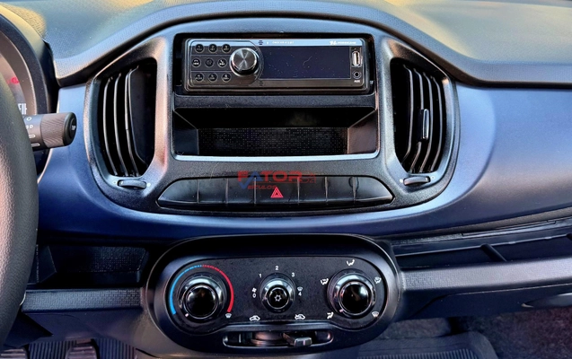 imagem-https://www.socarrao.com.br/sc-vehicle-images-prod/4434734/1792784294792-5ec7c68704cc48bb93b7a5c3820ed6ad_1792779044462.jpg