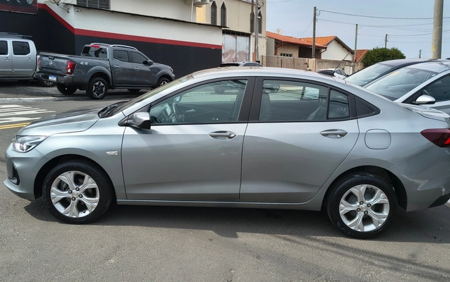 imagem-https://www.socarrao.com.br/sc-vehicle-images-prod/4434751/1792784401372-SU1HXzIwMjYwODI5XzExMTUxNTI1OV9IRFJ-Mi5qcGc.jpg