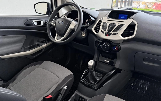 imagem-https://www.socarrao.com.br/sc-vehicle-images-prod/4434752/1792784404179-1238121.jpg