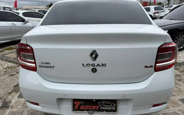 imagem-https://www.socarrao.com.br/sc-vehicle-images-prod/4434798/1792784707199-8537299_8_B_0f1d42a363.jpeg