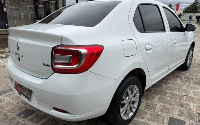 imagem-https://www.socarrao.com.br/sc-vehicle-images-prod/4434798/1792784707202-8537299_0_B_8af8fd0c70.jpeg