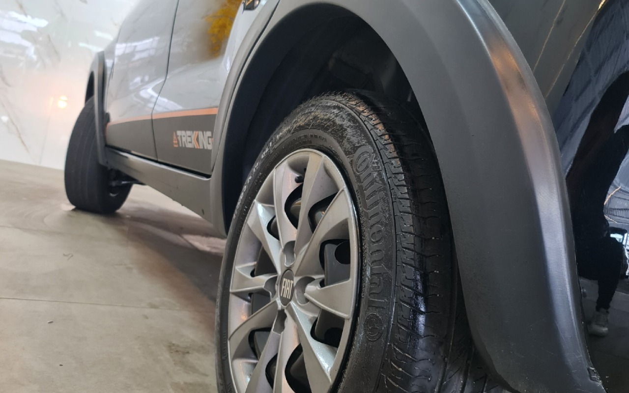 imagem-https://www.socarrao.com.br/sc-vehicle-images-prod/4434832/1792789996187-MTcuanBn.jpg