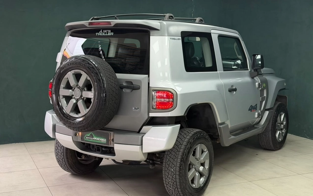 imagem-https://www.socarrao.com.br/sc-vehicle-images-prod/4434834/1792784979090-8a159446-24d4-4b9c-af30-1aa2718cbf0d.jpg