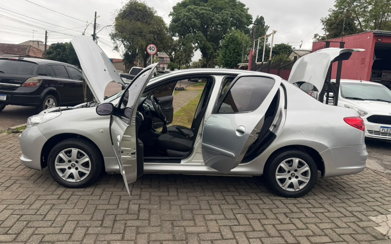 imagem-https://www.socarrao.com.br/sc-vehicle-images-prod/4434835/1792784995416-V2hhdHNBcHAgSW1hZ2UgMjAyNi0xMC0yMiBhdCAyMi41MC40NC5qcGVn.jpeg