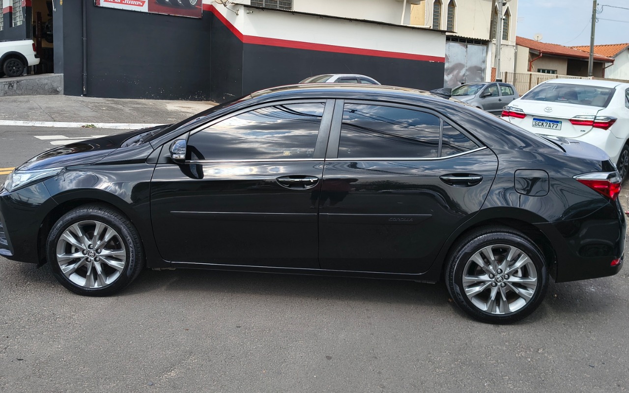 imagem-https://www.socarrao.com.br/sc-vehicle-images-prod/4434837/1792784996738-SU1HXzIwMjYwODMxXzE0MTIzMDUyMF9IRFJ-Mi5qcGc.jpg