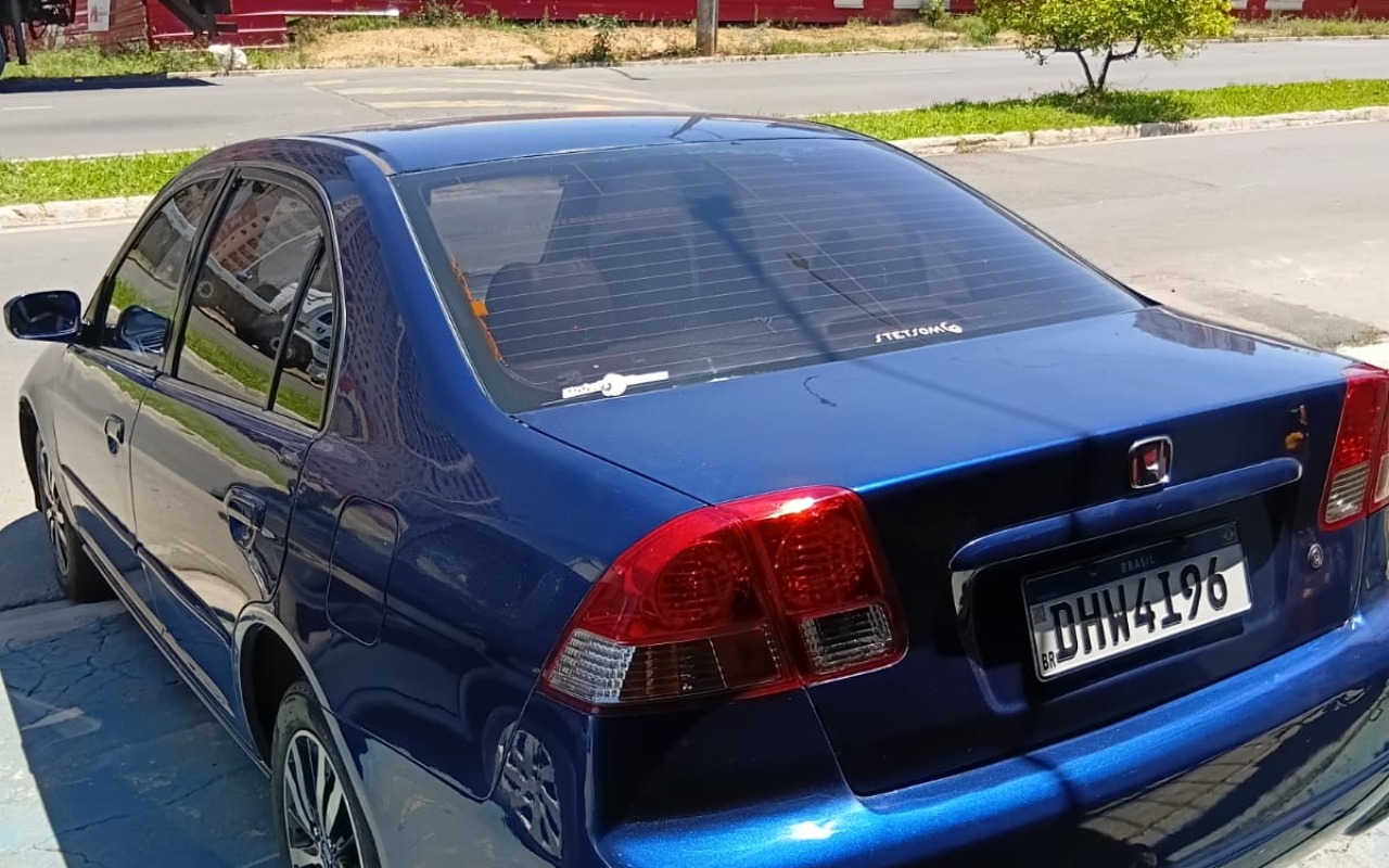 imagem-https://www.socarrao.com.br/sc-vehicle-images-prod/4434841/1792785108198-Q2l2aWMgQXp1bCA4LmpwZWc.jpeg
